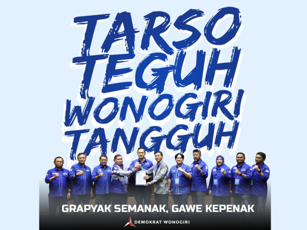 Tarso - Teguh saat menerima rekomendasi dari Partai Demokrat